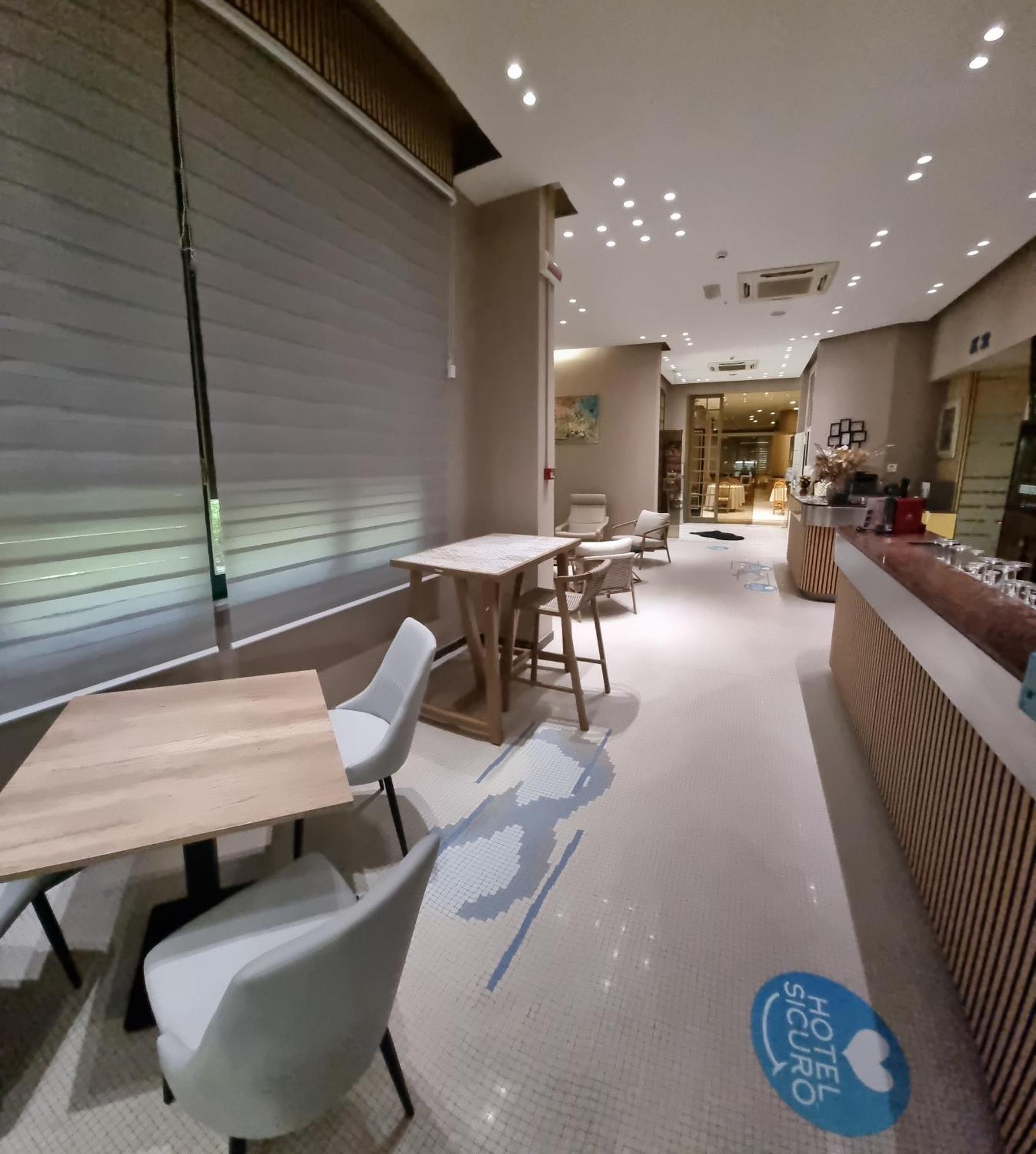 Hotel K2 Cervia 3 Stelle Sup Dış mekan fotoğraf