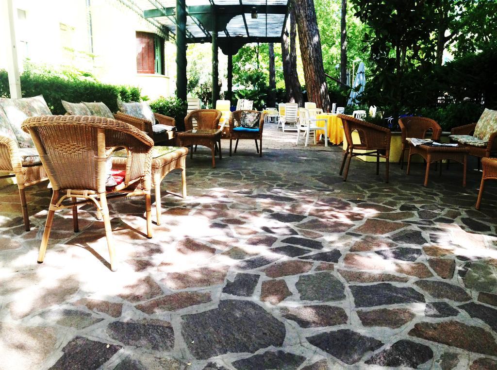 Hotel K2 Cervia 3 Stelle Sup Dış mekan fotoğraf