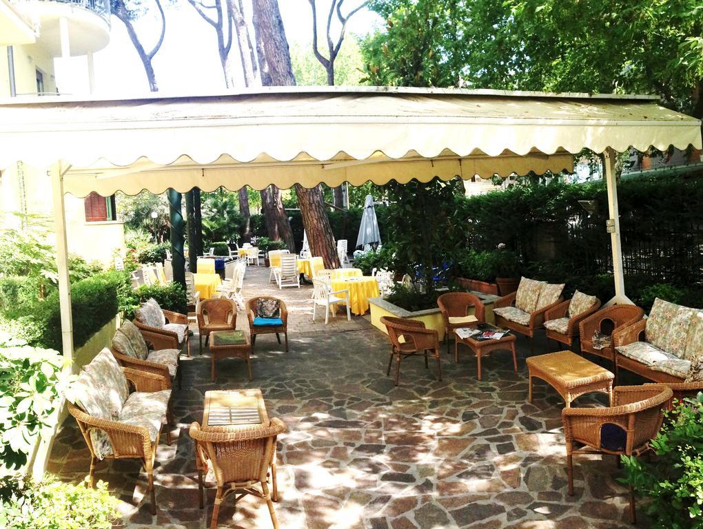 Hotel K2 Cervia 3 Stelle Sup Dış mekan fotoğraf