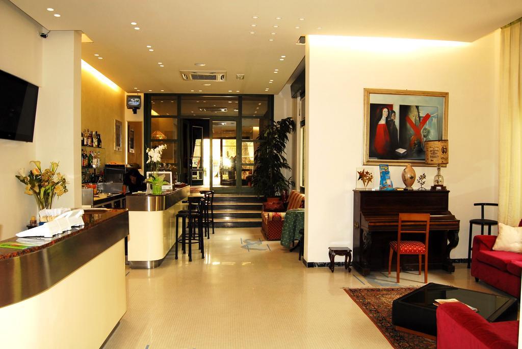 Hotel K2 Cervia 3 Stelle Sup Dış mekan fotoğraf