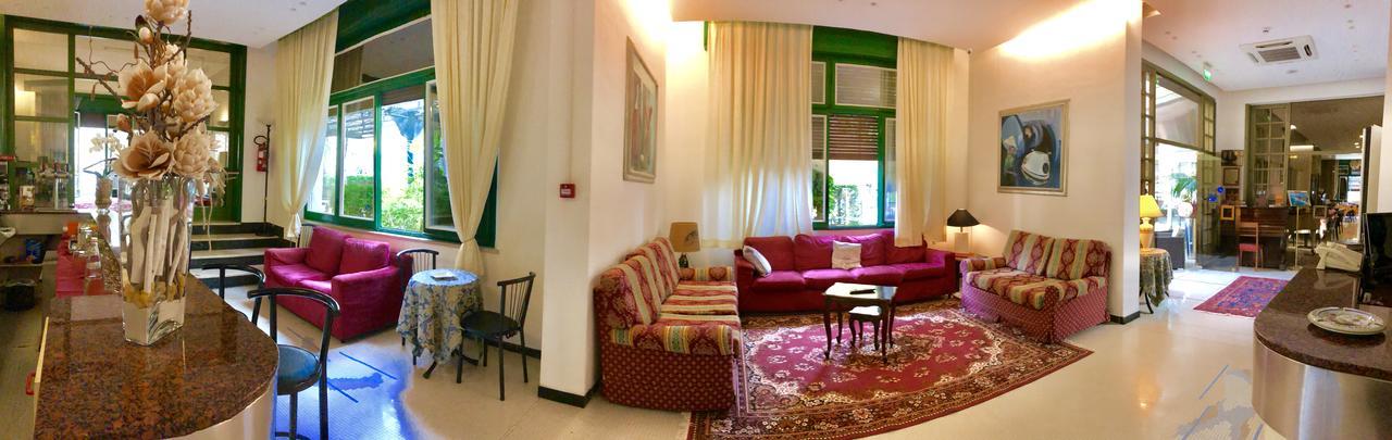 Hotel K2 Cervia 3 Stelle Sup Dış mekan fotoğraf